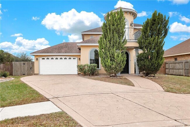 property at 3218 Lerma Dr