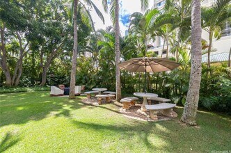 421 Olohana St, Unit 2804 in Honolulu, HI - Building Photo - Building Photo