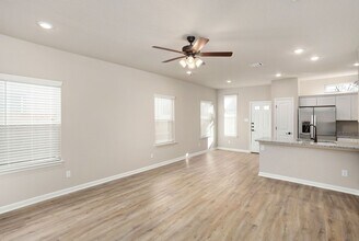 827 Soria Pl in San Antonio, TX - Building Photo - Building Photo