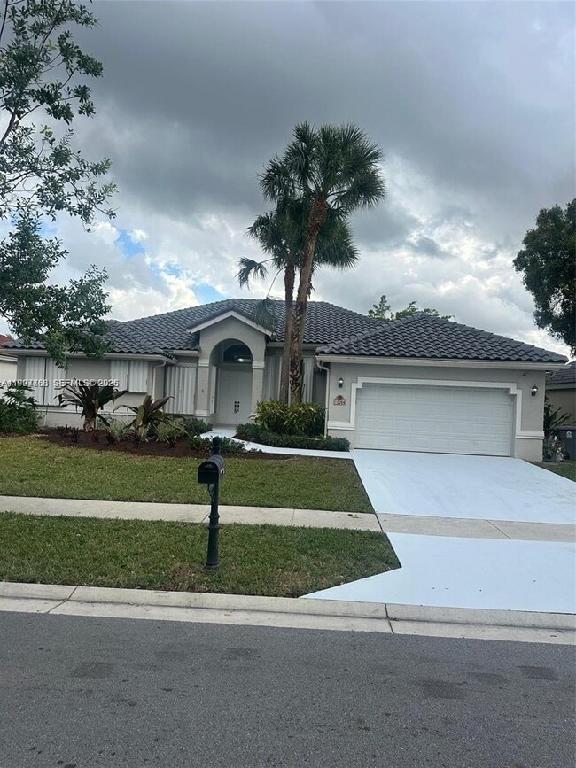 property at 10084 Lexington Estates Blvd