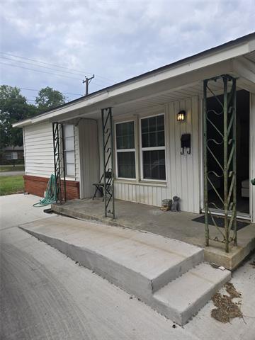 property at 1942 Haltom Rd