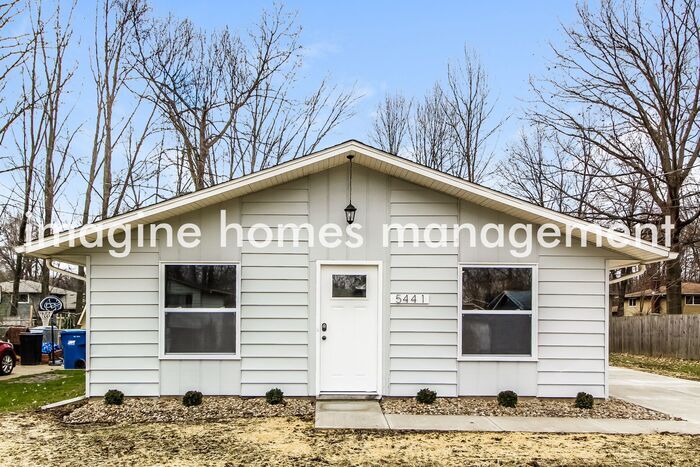 5441 Cornell Ave, Unit AUCPHU in North Ridgeville, OH - Foto de edificio