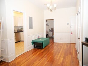 1482 Beacon St in Brookline, MA - Building Photo - Building Photo
