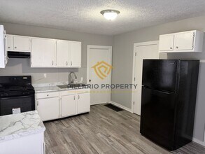 3291 Hovey St in Indianapolis, IN - Building Photo - Building Photo