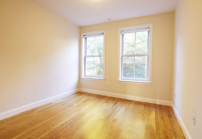 101 Hammond St, Unit 2 in Boston, MA - Foto de edificio