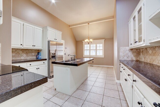 8208 S Delaware Pl in Tulsa, OK - Building Photo - Building Photo