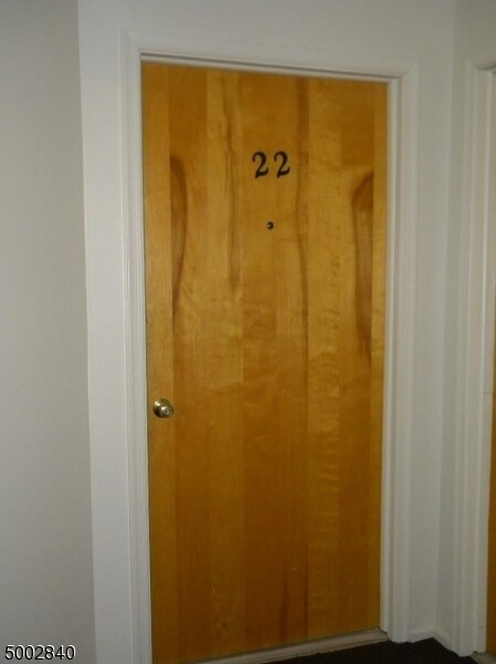 9 Balsam Ct-Unit -22 in Clifton, NJ - Building Photo - Building Photo