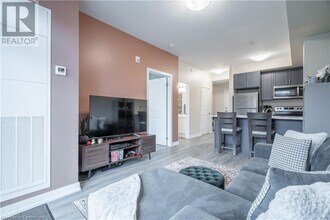 5055 Greenlane in Lincoln, ON - Building Photo - Building Photo