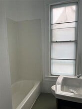 408 Smith St in Grapevine, TX - Building Photo - Building Photo
