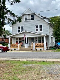 2016 Glynn Ave, Unit 2018