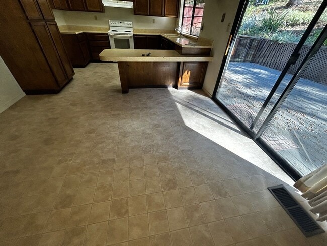 22661 Sunset Ridge Dr in Auburn, CA - Building Photo - Building Photo