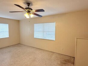 4819 Haines Rd N in St. Petersburg, FL - Building Photo - Building Photo