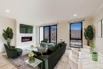 5019 N Lincoln Ave, Unit #3N in Chicago, IL - Foto de edificio - Building Photo