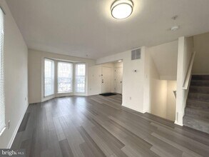 707 Horse Chestnut Ct in Odenton, MD - Building Photo - Building Photo
