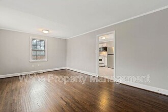 5908 Wilora Lake Rd in Charlotte, NC - Building Photo - Building Photo