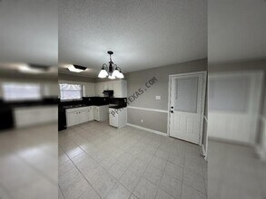 9 Collins Ct in Jacksonville, AR - Building Photo - Building Photo