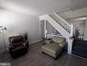 657 N 37th St in Philadelphia, PA - Building Photo - Building Photo