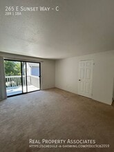 265 E Sunset Way in Issaquah, WA - Building Photo - Building Photo