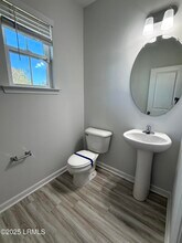 1069 S Innovation Dr in Bluffton, SC - Building Photo - Building Photo