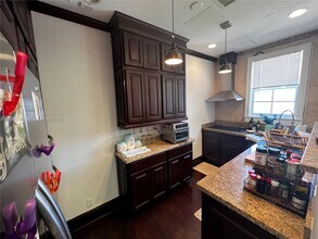 3224 Biscayne Blvd, Unit F3 in Miami, FL - Building Photo - Building Photo