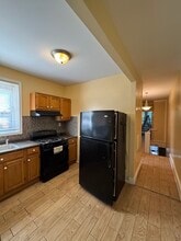 5133 Parrish St, Unit 2nd floor in Philadelphia, PA - Building Photo - Building Photo