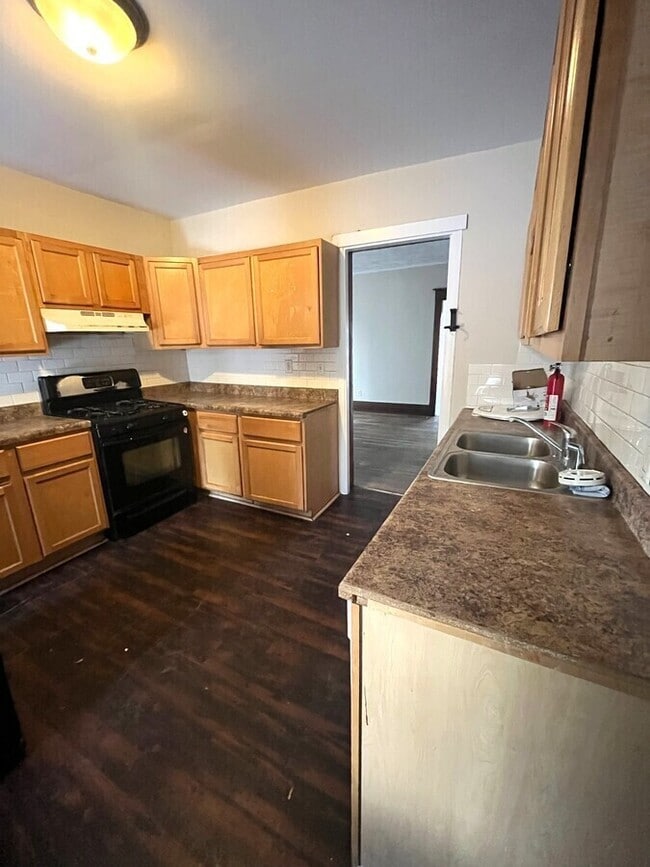 154 Straight Ave SW in Grand Rapids, MI - Building Photo - Building Photo