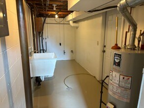 5806-5810 W Fairview Rd in Peoria, IL - Building Photo - Building Photo