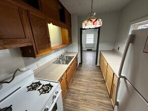 939 Cunningham Ave in Danville, IL - Building Photo - Building Photo