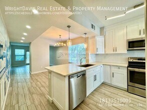 4811 Bayshore Blvd in Tampa, FL - Building Photo - Building Photo