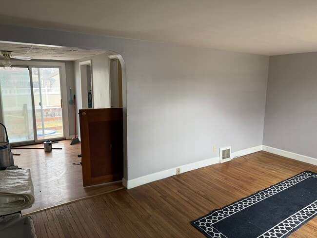 26 Pinevale Ct in Cheektowaga, NY - Building Photo - Building Photo