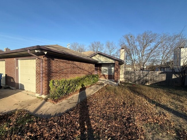 property at 1904 Alex Ave