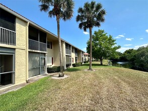 3738 N University Dr, Unit H-2 in Coral Springs, FL - Foto de edificio - Building Photo