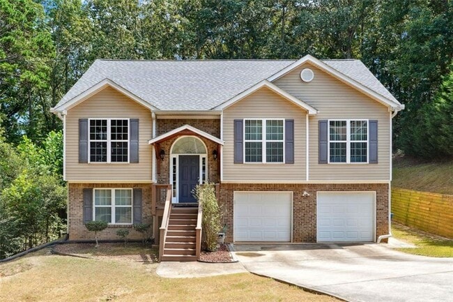 property at 3941 Pine Gorge Ct NE