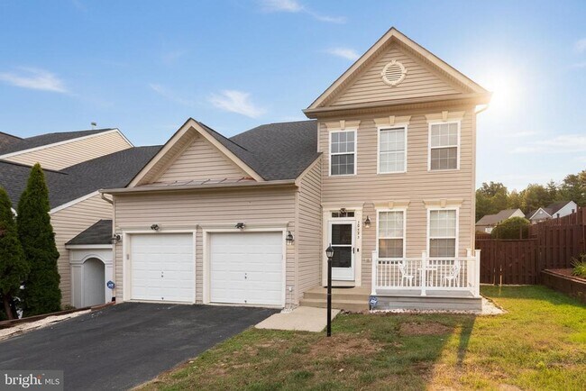 15433 Leeds Hill Way in Woodbridge, VA - Foto de edificio - Building Photo