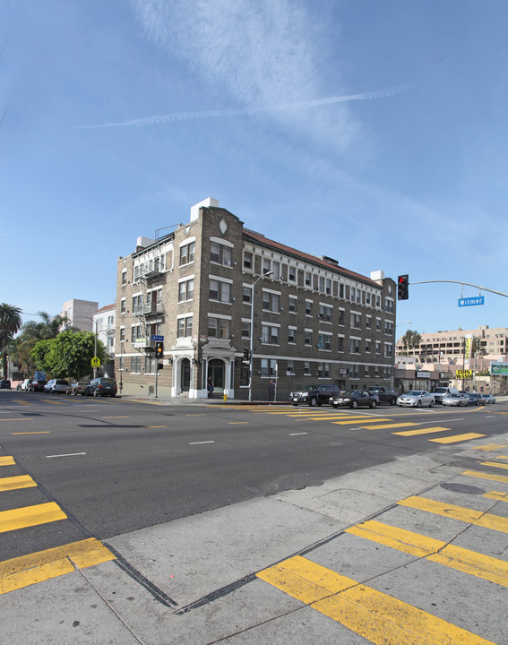 Fountain Apartments in Los Angeles, CA - Foto de edificio