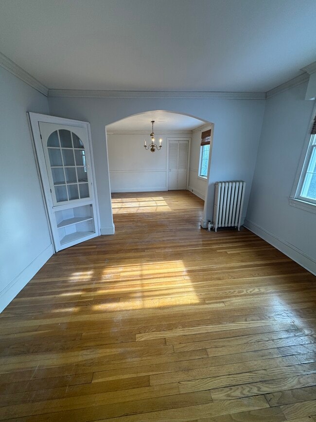 11 Linwood Ave, Unit 2