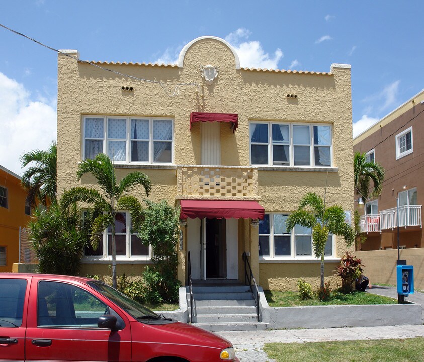 1429 SW 3rd St in Miami, FL - Building Photo