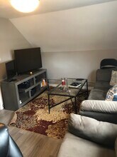 1621-1623 Hyde Ave, Unit 1621 in La crosse, WI - Building Photo - Building Photo