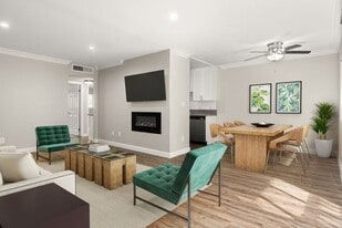 Brody Terrace Apartments in Sherman Oaks, CA - Building Photo