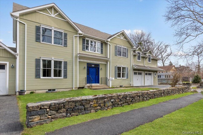90 Central Ave in Rye, NY - Building Photo - Building Photo