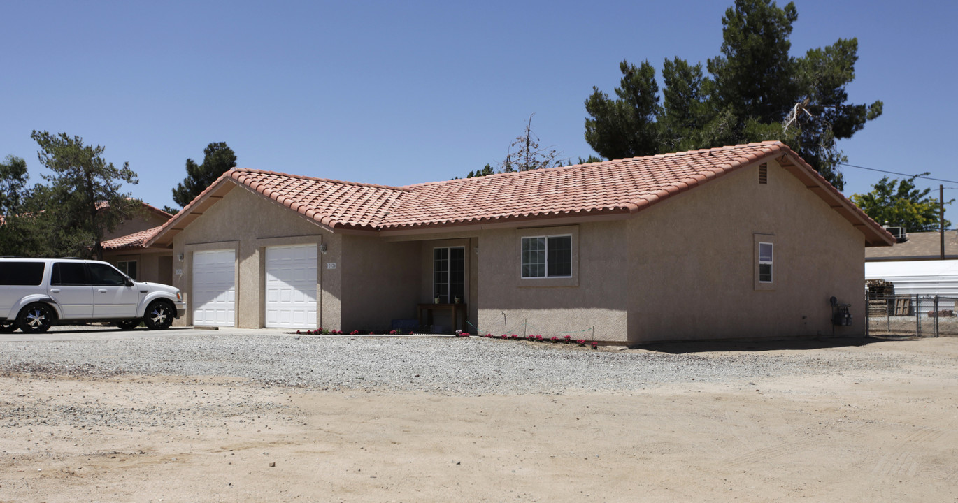 12020-12026 11th St in Hesperia, CA - Building Photo