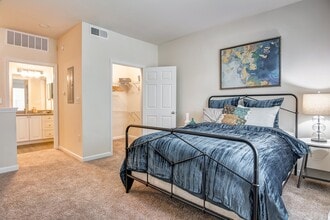 Elevation 3505 Apartments & Townhomes in Atlanta, GA - Building Photo - Building Photo