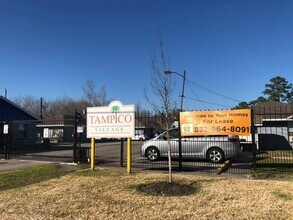 4403 Tampico St in Houston, TX - Building Photo - Building Photo