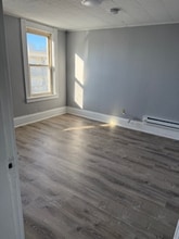 51 Pleasant St in Leominster, MA - Foto de edificio - Building Photo