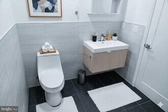 7248 Rising Sun Ave in Philadelphia, PA - Building Photo - Building Photo