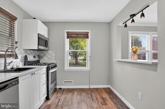 7000 Old Harford Rd in Baltimore, MD - Building Photo - Building Photo