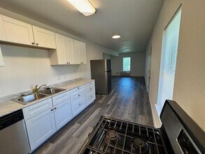312 W Rentz St in Weatherford, TX - Building Photo - Building Photo
