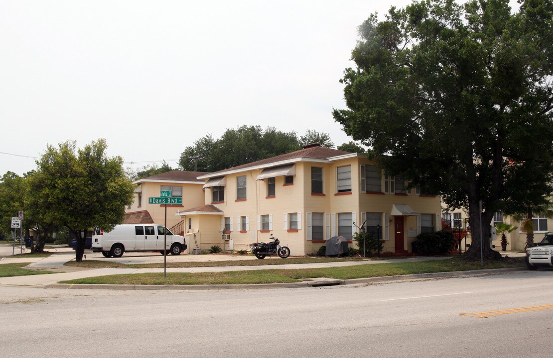 78 Davis Blvd in Tampa, FL - Building Photo