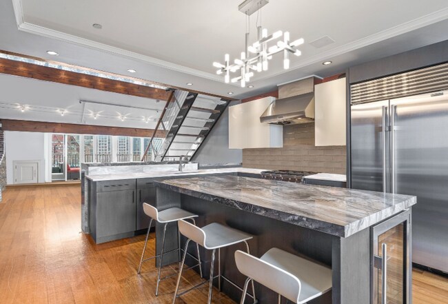 39 Commercial Wharf, Unit 7 in Boston, MA - Building Photo - Building Photo