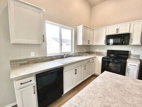 754 Mihan Ln in Nampa, ID - Building Photo - Building Photo